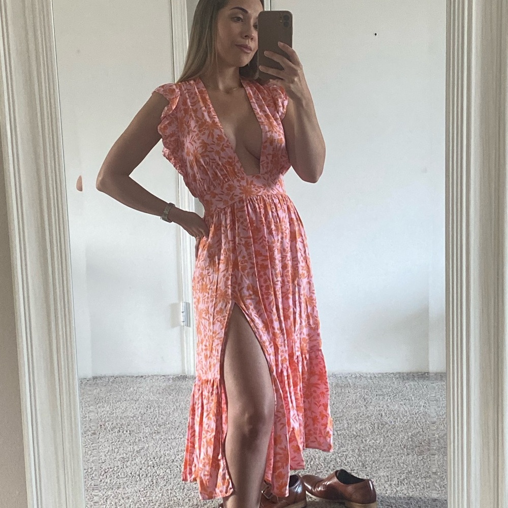 Vibrant Floral Midi Dress with Slit